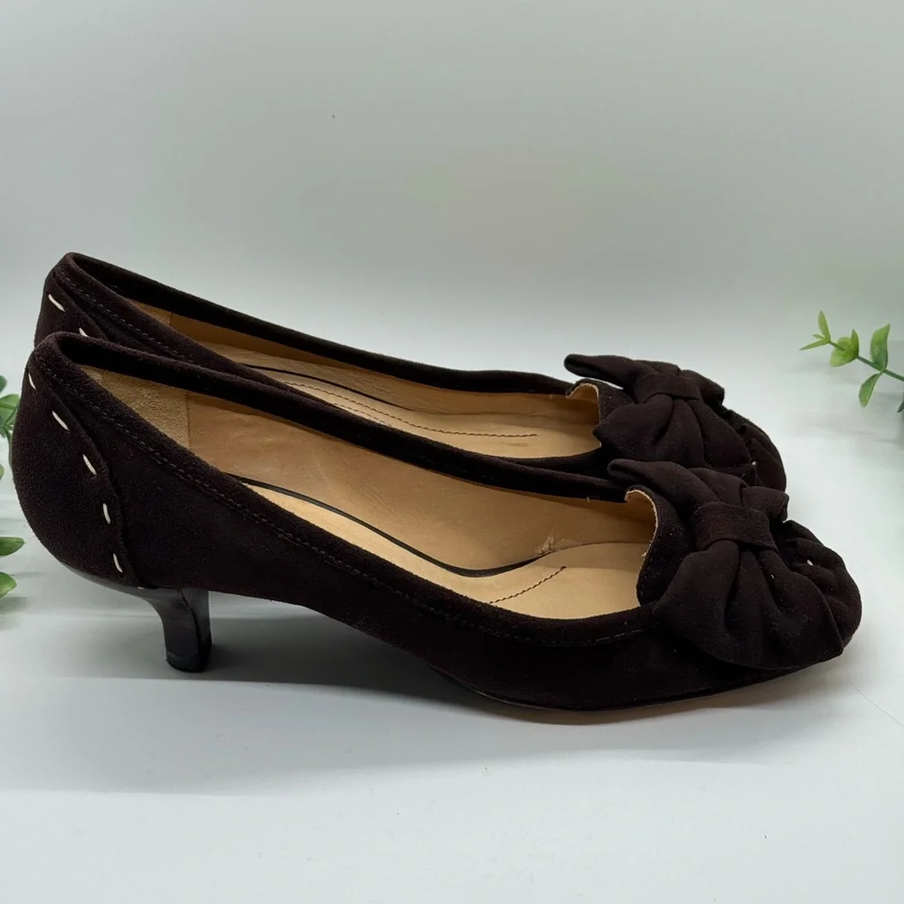 Kate Spade Brown Soft Suede Kitten Heel-size 6